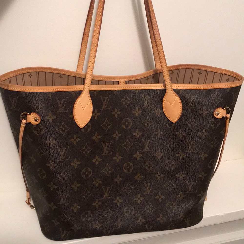 Louis Vuitton Neverfull MM